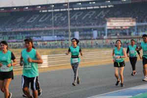 BIB: 5032, 1015, 1896, 50635
                            <button type="button" onclick="openModal(10480007)" class="btn btn-primary btn-sm float-right btn-popup" data-toggle="modal" data-target=".modal-high-quality">
                        <i class="fas fa-shopping-cart"></i> Add to Cart
                    </button>
                                            <button type="button" onclick="isThisMe(10480007, true)" class="btn btn-success btn-sm float-right btn-popup btn-isme hidden" data-toggle="tooltip" data-placement="bottom" title="นี่คือรูปของคุณใช่ไหม คลิกที่นี่เพื่อเอาเข้าอัลบั้ม">
                        <i class="fas fa-plus"></i> Add to album
                    </button>
                    <button type="button" onclick="isThisMe(10480007, false)" class="btn btn-warning btn-sm float-right btn-popup btn-isnotme hidden">
                        <i class="fas fa-ban"></i> Remove from album
                    </button>