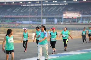 BIB: 522, 53212
                            <button type="button" onclick="openModal(10484697)" class="btn btn-primary btn-sm float-right btn-popup" data-toggle="modal" data-target=".modal-high-quality">
                        <i class="fas fa-shopping-cart"></i> Add to Cart
                    </button>
                                            <button type="button" onclick="isThisMe(10484697, true)" class="btn btn-success btn-sm float-right btn-popup btn-isme hidden" data-toggle="tooltip" data-placement="bottom" title="นี่คือรูปของคุณใช่ไหม คลิกที่นี่เพื่อเอาเข้าอัลบั้ม">
                        <i class="fas fa-plus"></i> Add to album
                    </button>
                    <button type="button" onclick="isThisMe(10484697, false)" class="btn btn-warning btn-sm float-right btn-popup btn-isnotme hidden">
                        <i class="fas fa-ban"></i> Remove from album
                    </button>