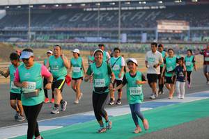 BIB: 52088, 227, 50776, 50539
                            <button type="button" onclick="openModal(10482689)" class="btn btn-primary btn-sm float-right btn-popup" data-toggle="modal" data-target=".modal-high-quality">
                        <i class="fas fa-shopping-cart"></i> Add to Cart
                    </button>
                                            <button type="button" onclick="isThisMe(10482689, true)" class="btn btn-success btn-sm float-right btn-popup btn-isme hidden" data-toggle="tooltip" data-placement="bottom" title="นี่คือรูปของคุณใช่ไหม คลิกที่นี่เพื่อเอาเข้าอัลบั้ม">
                        <i class="fas fa-plus"></i> Add to album
                    </button>
                    <button type="button" onclick="isThisMe(10482689, false)" class="btn btn-warning btn-sm float-right btn-popup btn-isnotme hidden">
                        <i class="fas fa-ban"></i> Remove from album
                    </button>