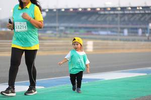 BIB: 53214
                            <button type="button" onclick="openModal(10486511)" class="btn btn-primary btn-sm float-right btn-popup" data-toggle="modal" data-target=".modal-high-quality">
                        <i class="fas fa-shopping-cart"></i> Add to Cart
                    </button>
                                            <button type="button" onclick="isThisMe(10486511, true)" class="btn btn-success btn-sm float-right btn-popup btn-isme hidden" data-toggle="tooltip" data-placement="bottom" title="นี่คือรูปของคุณใช่ไหม คลิกที่นี่เพื่อเอาเข้าอัลบั้ม">
                        <i class="fas fa-plus"></i> Add to album
                    </button>
                    <button type="button" onclick="isThisMe(10486511, false)" class="btn btn-warning btn-sm float-right btn-popup btn-isnotme hidden">
                        <i class="fas fa-ban"></i> Remove from album
                    </button>