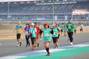 BIB: 53191
                            <button type="button" onclick="openModal(10483630)" class="btn btn-primary btn-sm float-right btn-popup" data-toggle="modal" data-target=".modal-high-quality">
                        <i class="fas fa-shopping-cart"></i> Add to Cart
                    </button>
                                            <button type="button" onclick="isThisMe(10483630, true)" class="btn btn-success btn-sm float-right btn-popup btn-isme hidden" data-toggle="tooltip" data-placement="bottom" title="นี่คือรูปของคุณใช่ไหม คลิกที่นี่เพื่อเอาเข้าอัลบั้ม">
                        <i class="fas fa-plus"></i> Add to album
                    </button>
                    <button type="button" onclick="isThisMe(10483630, false)" class="btn btn-warning btn-sm float-right btn-popup btn-isnotme hidden">
                        <i class="fas fa-ban"></i> Remove from album
                    </button>