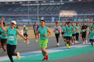 BIB: 50216, 5014, 50887
                            <button type="button" onclick="openModal(10481480)" class="btn btn-primary btn-sm float-right btn-popup" data-toggle="modal" data-target=".modal-high-quality">
                        <i class="fas fa-shopping-cart"></i> Add to Cart
                    </button>
                                            <button type="button" onclick="isThisMe(10481480, true)" class="btn btn-success btn-sm float-right btn-popup btn-isme hidden" data-toggle="tooltip" data-placement="bottom" title="นี่คือรูปของคุณใช่ไหม คลิกที่นี่เพื่อเอาเข้าอัลบั้ม">
                        <i class="fas fa-plus"></i> Add to album
                    </button>
                    <button type="button" onclick="isThisMe(10481480, false)" class="btn btn-warning btn-sm float-right btn-popup btn-isnotme hidden">
                        <i class="fas fa-ban"></i> Remove from album
                    </button>