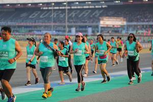 BIB: 52980, 939, 51986, 5067, 52469, 53272
                            <button type="button" onclick="openModal(10481367)" class="btn btn-primary btn-sm float-right btn-popup" data-toggle="modal" data-target=".modal-high-quality">
                        <i class="fas fa-shopping-cart"></i> Add to Cart
                    </button>
                                            <button type="button" onclick="isThisMe(10481367, true)" class="btn btn-success btn-sm float-right btn-popup btn-isme hidden" data-toggle="tooltip" data-placement="bottom" title="นี่คือรูปของคุณใช่ไหม คลิกที่นี่เพื่อเอาเข้าอัลบั้ม">
                        <i class="fas fa-plus"></i> Add to album
                    </button>
                    <button type="button" onclick="isThisMe(10481367, false)" class="btn btn-warning btn-sm float-right btn-popup btn-isnotme hidden">
                        <i class="fas fa-ban"></i> Remove from album
                    </button>