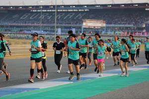 BIB: 593
                            <button type="button" onclick="openModal(10480761)" class="btn btn-primary btn-sm float-right btn-popup" data-toggle="modal" data-target=".modal-high-quality">
                        <i class="fas fa-shopping-cart"></i> Add to Cart
                    </button>
                                            <button type="button" onclick="isThisMe(10480761, true)" class="btn btn-success btn-sm float-right btn-popup btn-isme hidden" data-toggle="tooltip" data-placement="bottom" title="นี่คือรูปของคุณใช่ไหม คลิกที่นี่เพื่อเอาเข้าอัลบั้ม">
                        <i class="fas fa-plus"></i> Add to album
                    </button>
                    <button type="button" onclick="isThisMe(10480761, false)" class="btn btn-warning btn-sm float-right btn-popup btn-isnotme hidden">
                        <i class="fas fa-ban"></i> Remove from album
                    </button>