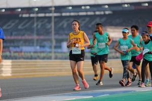 BIB: 3077, 2404, 50624
                            <button type="button" onclick="openModal(10479650)" class="btn btn-primary btn-sm float-right btn-popup" data-toggle="modal" data-target=".modal-high-quality">
                        <i class="fas fa-shopping-cart"></i> Add to Cart
                    </button>
                                            <button type="button" onclick="isThisMe(10479650, true)" class="btn btn-success btn-sm float-right btn-popup btn-isme hidden" data-toggle="tooltip" data-placement="bottom" title="นี่คือรูปของคุณใช่ไหม คลิกที่นี่เพื่อเอาเข้าอัลบั้ม">
                        <i class="fas fa-plus"></i> Add to album
                    </button>
                    <button type="button" onclick="isThisMe(10479650, false)" class="btn btn-warning btn-sm float-right btn-popup btn-isnotme hidden">
                        <i class="fas fa-ban"></i> Remove from album
                    </button>