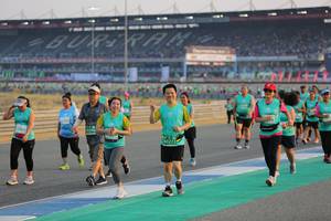 BIB: 80223
                            <button type="button" onclick="openModal(10482656)" class="btn btn-primary btn-sm float-right btn-popup" data-toggle="modal" data-target=".modal-high-quality">
                        <i class="fas fa-shopping-cart"></i> Add to Cart
                    </button>
                                            <button type="button" onclick="isThisMe(10482656, true)" class="btn btn-success btn-sm float-right btn-popup btn-isme hidden" data-toggle="tooltip" data-placement="bottom" title="นี่คือรูปของคุณใช่ไหม คลิกที่นี่เพื่อเอาเข้าอัลบั้ม">
                        <i class="fas fa-plus"></i> Add to album
                    </button>
                    <button type="button" onclick="isThisMe(10482656, false)" class="btn btn-warning btn-sm float-right btn-popup btn-isnotme hidden">
                        <i class="fas fa-ban"></i> Remove from album
                    </button>