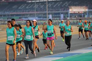 BIB: 1376, 52459, 150571, 0855, 52965, 50798, 112
                            <button type="button" onclick="openModal(10480132)" class="btn btn-primary btn-sm float-right btn-popup" data-toggle="modal" data-target=".modal-high-quality">
                        <i class="fas fa-shopping-cart"></i> Add to Cart
                    </button>
                                            <button type="button" onclick="isThisMe(10480132, true)" class="btn btn-success btn-sm float-right btn-popup btn-isme hidden" data-toggle="tooltip" data-placement="bottom" title="นี่คือรูปของคุณใช่ไหม คลิกที่นี่เพื่อเอาเข้าอัลบั้ม">
                        <i class="fas fa-plus"></i> Add to album
                    </button>
                    <button type="button" onclick="isThisMe(10480132, false)" class="btn btn-warning btn-sm float-right btn-popup btn-isnotme hidden">
                        <i class="fas fa-ban"></i> Remove from album
                    </button>