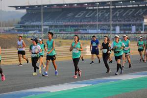 BIB: 182, 50260, 52603, 2518
                            <button type="button" onclick="openModal(10481146)" class="btn btn-primary btn-sm float-right btn-popup" data-toggle="modal" data-target=".modal-high-quality">
                        <i class="fas fa-shopping-cart"></i> Add to Cart
                    </button>
                                            <button type="button" onclick="isThisMe(10481146, true)" class="btn btn-success btn-sm float-right btn-popup btn-isme hidden" data-toggle="tooltip" data-placement="bottom" title="นี่คือรูปของคุณใช่ไหม คลิกที่นี่เพื่อเอาเข้าอัลบั้ม">
                        <i class="fas fa-plus"></i> Add to album
                    </button>
                    <button type="button" onclick="isThisMe(10481146, false)" class="btn btn-warning btn-sm float-right btn-popup btn-isnotme hidden">
                        <i class="fas fa-ban"></i> Remove from album
                    </button>