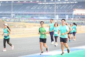 BIB: 51843, 51756
                            <button type="button" onclick="openModal(10482956)" class="btn btn-primary btn-sm float-right btn-popup" data-toggle="modal" data-target=".modal-high-quality">
                        <i class="fas fa-shopping-cart"></i> Add to Cart
                    </button>
                                            <button type="button" onclick="isThisMe(10482956, true)" class="btn btn-success btn-sm float-right btn-popup btn-isme hidden" data-toggle="tooltip" data-placement="bottom" title="นี่คือรูปของคุณใช่ไหม คลิกที่นี่เพื่อเอาเข้าอัลบั้ม">
                        <i class="fas fa-plus"></i> Add to album
                    </button>
                    <button type="button" onclick="isThisMe(10482956, false)" class="btn btn-warning btn-sm float-right btn-popup btn-isnotme hidden">
                        <i class="fas fa-ban"></i> Remove from album
                    </button>