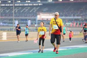 BIB: 50664, 51311
                            <button type="button" onclick="openModal(10485635)" class="btn btn-primary btn-sm float-right btn-popup" data-toggle="modal" data-target=".modal-high-quality">
                        <i class="fas fa-shopping-cart"></i> Add to Cart
                    </button>
                                            <button type="button" onclick="isThisMe(10485635, true)" class="btn btn-success btn-sm float-right btn-popup btn-isme hidden" data-toggle="tooltip" data-placement="bottom" title="นี่คือรูปของคุณใช่ไหม คลิกที่นี่เพื่อเอาเข้าอัลบั้ม">
                        <i class="fas fa-plus"></i> Add to album
                    </button>
                    <button type="button" onclick="isThisMe(10485635, false)" class="btn btn-warning btn-sm float-right btn-popup btn-isnotme hidden">
                        <i class="fas fa-ban"></i> Remove from album
                    </button>