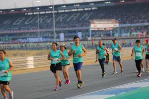 BIB: 5231, 51198
                            <button type="button" onclick="openModal(10479972)" class="btn btn-primary btn-sm float-right btn-popup" data-toggle="modal" data-target=".modal-high-quality">
                        <i class="fas fa-shopping-cart"></i> Add to Cart
                    </button>
                                            <button type="button" onclick="isThisMe(10479972, true)" class="btn btn-success btn-sm float-right btn-popup btn-isme hidden" data-toggle="tooltip" data-placement="bottom" title="นี่คือรูปของคุณใช่ไหม คลิกที่นี่เพื่อเอาเข้าอัลบั้ม">
                        <i class="fas fa-plus"></i> Add to album
                    </button>
                    <button type="button" onclick="isThisMe(10479972, false)" class="btn btn-warning btn-sm float-right btn-popup btn-isnotme hidden">
                        <i class="fas fa-ban"></i> Remove from album
                    </button>