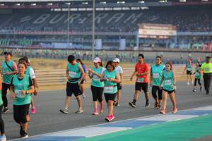 BIB: 81257, 152622, 2312, 3053, 507
                            <button type="button" onclick="openModal(10482602)" class="btn btn-primary btn-sm float-right btn-popup" data-toggle="modal" data-target=".modal-high-quality">
                        <i class="fas fa-shopping-cart"></i> Add to Cart
                    </button>
                                            <button type="button" onclick="isThisMe(10482602, true)" class="btn btn-success btn-sm float-right btn-popup btn-isme hidden" data-toggle="tooltip" data-placement="bottom" title="นี่คือรูปของคุณใช่ไหม คลิกที่นี่เพื่อเอาเข้าอัลบั้ม">
                        <i class="fas fa-plus"></i> Add to album
                    </button>
                    <button type="button" onclick="isThisMe(10482602, false)" class="btn btn-warning btn-sm float-right btn-popup btn-isnotme hidden">
                        <i class="fas fa-ban"></i> Remove from album
                    </button>