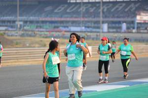 BIB: 53217, 5223
                            <button type="button" onclick="openModal(10484696)" class="btn btn-primary btn-sm float-right btn-popup" data-toggle="modal" data-target=".modal-high-quality">
                        <i class="fas fa-shopping-cart"></i> Add to Cart
                    </button>
                                            <button type="button" onclick="isThisMe(10484696, true)" class="btn btn-success btn-sm float-right btn-popup btn-isme hidden" data-toggle="tooltip" data-placement="bottom" title="นี่คือรูปของคุณใช่ไหม คลิกที่นี่เพื่อเอาเข้าอัลบั้ม">
                        <i class="fas fa-plus"></i> Add to album
                    </button>
                    <button type="button" onclick="isThisMe(10484696, false)" class="btn btn-warning btn-sm float-right btn-popup btn-isnotme hidden">
                        <i class="fas fa-ban"></i> Remove from album
                    </button>