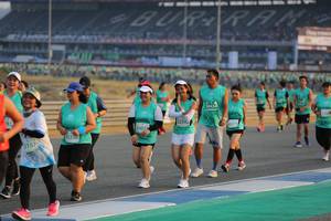 BIB: 50434, 2316, 781, 5307, 3238, 3157
                            <button type="button" onclick="openModal(10482078)" class="btn btn-primary btn-sm float-right btn-popup" data-toggle="modal" data-target=".modal-high-quality">
                        <i class="fas fa-shopping-cart"></i> Add to Cart
                    </button>
                                            <button type="button" onclick="isThisMe(10482078, true)" class="btn btn-success btn-sm float-right btn-popup btn-isme hidden" data-toggle="tooltip" data-placement="bottom" title="นี่คือรูปของคุณใช่ไหม คลิกที่นี่เพื่อเอาเข้าอัลบั้ม">
                        <i class="fas fa-plus"></i> Add to album
                    </button>
                    <button type="button" onclick="isThisMe(10482078, false)" class="btn btn-warning btn-sm float-right btn-popup btn-isnotme hidden">
                        <i class="fas fa-ban"></i> Remove from album
                    </button>