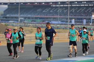 BIB: 017, 51590, 52613, 50316
                            <button type="button" onclick="openModal(10481936)" class="btn btn-primary btn-sm float-right btn-popup" data-toggle="modal" data-target=".modal-high-quality">
                        <i class="fas fa-shopping-cart"></i> Add to Cart
                    </button>
                                            <button type="button" onclick="isThisMe(10481936, true)" class="btn btn-success btn-sm float-right btn-popup btn-isme hidden" data-toggle="tooltip" data-placement="bottom" title="นี่คือรูปของคุณใช่ไหม คลิกที่นี่เพื่อเอาเข้าอัลบั้ม">
                        <i class="fas fa-plus"></i> Add to album
                    </button>
                    <button type="button" onclick="isThisMe(10481936, false)" class="btn btn-warning btn-sm float-right btn-popup btn-isnotme hidden">
                        <i class="fas fa-ban"></i> Remove from album
                    </button>