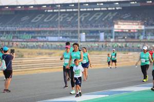 BIB: 70312
                            <button type="button" onclick="openModal(10483775)" class="btn btn-primary btn-sm float-right btn-popup" data-toggle="modal" data-target=".modal-high-quality">
                        <i class="fas fa-shopping-cart"></i> Add to Cart
                    </button>
                                            <button type="button" onclick="isThisMe(10483775, true)" class="btn btn-success btn-sm float-right btn-popup btn-isme hidden" data-toggle="tooltip" data-placement="bottom" title="นี่คือรูปของคุณใช่ไหม คลิกที่นี่เพื่อเอาเข้าอัลบั้ม">
                        <i class="fas fa-plus"></i> Add to album
                    </button>
                    <button type="button" onclick="isThisMe(10483775, false)" class="btn btn-warning btn-sm float-right btn-popup btn-isnotme hidden">
                        <i class="fas fa-ban"></i> Remove from album
                    </button>