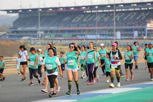 BIB: 52406, 3147
                            <button type="button" onclick="openModal(10484370)" class="btn btn-primary btn-sm float-right btn-popup" data-toggle="modal" data-target=".modal-high-quality">
                        <i class="fas fa-shopping-cart"></i> Add to Cart
                    </button>
                                            <button type="button" onclick="isThisMe(10484370, true)" class="btn btn-success btn-sm float-right btn-popup btn-isme hidden" data-toggle="tooltip" data-placement="bottom" title="นี่คือรูปของคุณใช่ไหม คลิกที่นี่เพื่อเอาเข้าอัลบั้ม">
                        <i class="fas fa-plus"></i> Add to album
                    </button>
                    <button type="button" onclick="isThisMe(10484370, false)" class="btn btn-warning btn-sm float-right btn-popup btn-isnotme hidden">
                        <i class="fas fa-ban"></i> Remove from album
                    </button>