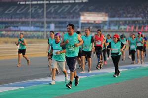 BIB: 70306
                            <button type="button" onclick="openModal(10480958)" class="btn btn-primary btn-sm float-right btn-popup" data-toggle="modal" data-target=".modal-high-quality">
                        <i class="fas fa-shopping-cart"></i> Add to Cart
                    </button>
                                            <button type="button" onclick="isThisMe(10480958, true)" class="btn btn-success btn-sm float-right btn-popup btn-isme hidden" data-toggle="tooltip" data-placement="bottom" title="นี่คือรูปของคุณใช่ไหม คลิกที่นี่เพื่อเอาเข้าอัลบั้ม">
                        <i class="fas fa-plus"></i> Add to album
                    </button>
                    <button type="button" onclick="isThisMe(10480958, false)" class="btn btn-warning btn-sm float-right btn-popup btn-isnotme hidden">
                        <i class="fas fa-ban"></i> Remove from album
                    </button>