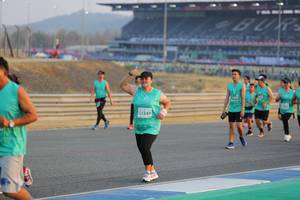 BIB: 53349
                            <button type="button" onclick="openModal(10482126)" class="btn btn-primary btn-sm float-right btn-popup" data-toggle="modal" data-target=".modal-high-quality">
                        <i class="fas fa-shopping-cart"></i> Add to Cart
                    </button>
                                            <button type="button" onclick="isThisMe(10482126, true)" class="btn btn-success btn-sm float-right btn-popup btn-isme hidden" data-toggle="tooltip" data-placement="bottom" title="นี่คือรูปของคุณใช่ไหม คลิกที่นี่เพื่อเอาเข้าอัลบั้ม">
                        <i class="fas fa-plus"></i> Add to album
                    </button>
                    <button type="button" onclick="isThisMe(10482126, false)" class="btn btn-warning btn-sm float-right btn-popup btn-isnotme hidden">
                        <i class="fas fa-ban"></i> Remove from album
                    </button>