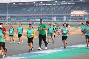 BIB: 
                            <button type="button" onclick="openModal(10483678)" class="btn btn-primary btn-sm float-right btn-popup" data-toggle="modal" data-target=".modal-high-quality">
                        <i class="fas fa-shopping-cart"></i> Add to Cart
                    </button>
                                            <button type="button" onclick="isThisMe(10483678, true)" class="btn btn-success btn-sm float-right btn-popup btn-isme hidden" data-toggle="tooltip" data-placement="bottom" title="นี่คือรูปของคุณใช่ไหม คลิกที่นี่เพื่อเอาเข้าอัลบั้ม">
                        <i class="fas fa-plus"></i> Add to album
                    </button>
                    <button type="button" onclick="isThisMe(10483678, false)" class="btn btn-warning btn-sm float-right btn-popup btn-isnotme hidden">
                        <i class="fas fa-ban"></i> Remove from album
                    </button>