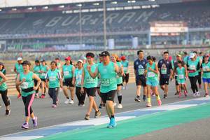 BIB: 50109, 50228, 876
                            <button type="button" onclick="openModal(10483555)" class="btn btn-primary btn-sm float-right btn-popup" data-toggle="modal" data-target=".modal-high-quality">
                        <i class="fas fa-shopping-cart"></i> Add to Cart
                    </button>
                                            <button type="button" onclick="isThisMe(10483555, true)" class="btn btn-success btn-sm float-right btn-popup btn-isme hidden" data-toggle="tooltip" data-placement="bottom" title="นี่คือรูปของคุณใช่ไหม คลิกที่นี่เพื่อเอาเข้าอัลบั้ม">
                        <i class="fas fa-plus"></i> Add to album
                    </button>
                    <button type="button" onclick="isThisMe(10483555, false)" class="btn btn-warning btn-sm float-right btn-popup btn-isnotme hidden">
                        <i class="fas fa-ban"></i> Remove from album
                    </button>