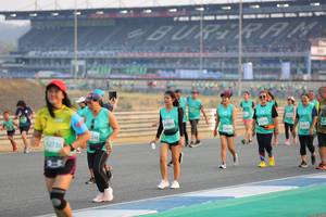 BIB: 248, 2736
                            <button type="button" onclick="openModal(10483802)" class="btn btn-primary btn-sm float-right btn-popup" data-toggle="modal" data-target=".modal-high-quality">
                        <i class="fas fa-shopping-cart"></i> Add to Cart
                    </button>
                                            <button type="button" onclick="isThisMe(10483802, true)" class="btn btn-success btn-sm float-right btn-popup btn-isme hidden" data-toggle="tooltip" data-placement="bottom" title="นี่คือรูปของคุณใช่ไหม คลิกที่นี่เพื่อเอาเข้าอัลบั้ม">
                        <i class="fas fa-plus"></i> Add to album
                    </button>
                    <button type="button" onclick="isThisMe(10483802, false)" class="btn btn-warning btn-sm float-right btn-popup btn-isnotme hidden">
                        <i class="fas fa-ban"></i> Remove from album
                    </button>