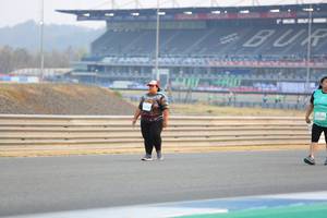 BIB: 336
                            <button type="button" onclick="openModal(10485596)" class="btn btn-primary btn-sm float-right btn-popup" data-toggle="modal" data-target=".modal-high-quality">
                        <i class="fas fa-shopping-cart"></i> Add to Cart
                    </button>
                                            <button type="button" onclick="isThisMe(10485596, true)" class="btn btn-success btn-sm float-right btn-popup btn-isme hidden" data-toggle="tooltip" data-placement="bottom" title="นี่คือรูปของคุณใช่ไหม คลิกที่นี่เพื่อเอาเข้าอัลบั้ม">
                        <i class="fas fa-plus"></i> Add to album
                    </button>
                    <button type="button" onclick="isThisMe(10485596, false)" class="btn btn-warning btn-sm float-right btn-popup btn-isnotme hidden">
                        <i class="fas fa-ban"></i> Remove from album
                    </button>