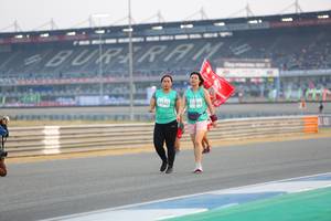 BIB: 1042, 51070
                            <button type="button" onclick="openModal(10486407)" class="btn btn-primary btn-sm float-right btn-popup" data-toggle="modal" data-target=".modal-high-quality">
                        <i class="fas fa-shopping-cart"></i> Add to Cart
                    </button>
                                            <button type="button" onclick="isThisMe(10486407, true)" class="btn btn-success btn-sm float-right btn-popup btn-isme hidden" data-toggle="tooltip" data-placement="bottom" title="นี่คือรูปของคุณใช่ไหม คลิกที่นี่เพื่อเอาเข้าอัลบั้ม">
                        <i class="fas fa-plus"></i> Add to album
                    </button>
                    <button type="button" onclick="isThisMe(10486407, false)" class="btn btn-warning btn-sm float-right btn-popup btn-isnotme hidden">
                        <i class="fas fa-ban"></i> Remove from album
                    </button>