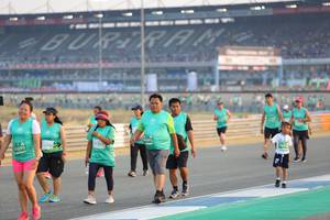 BIB: 121, 1695
                            <button type="button" onclick="openModal(10483770)" class="btn btn-primary btn-sm float-right btn-popup" data-toggle="modal" data-target=".modal-high-quality">
                        <i class="fas fa-shopping-cart"></i> Add to Cart
                    </button>
                                            <button type="button" onclick="isThisMe(10483770, true)" class="btn btn-success btn-sm float-right btn-popup btn-isme hidden" data-toggle="tooltip" data-placement="bottom" title="นี่คือรูปของคุณใช่ไหม คลิกที่นี่เพื่อเอาเข้าอัลบั้ม">
                        <i class="fas fa-plus"></i> Add to album
                    </button>
                    <button type="button" onclick="isThisMe(10483770, false)" class="btn btn-warning btn-sm float-right btn-popup btn-isnotme hidden">
                        <i class="fas fa-ban"></i> Remove from album
                    </button>