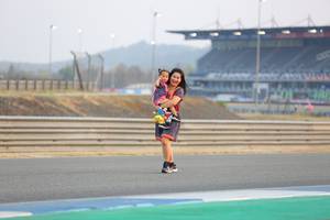 BIB: 
                            <button type="button" onclick="openModal(10486316)" class="btn btn-primary btn-sm float-right btn-popup" data-toggle="modal" data-target=".modal-high-quality">
                        <i class="fas fa-shopping-cart"></i> Add to Cart
                    </button>
                                            <button type="button" onclick="isThisMe(10486316, true)" class="btn btn-success btn-sm float-right btn-popup btn-isme hidden" data-toggle="tooltip" data-placement="bottom" title="นี่คือรูปของคุณใช่ไหม คลิกที่นี่เพื่อเอาเข้าอัลบั้ม">
                        <i class="fas fa-plus"></i> Add to album
                    </button>
                    <button type="button" onclick="isThisMe(10486316, false)" class="btn btn-warning btn-sm float-right btn-popup btn-isnotme hidden">
                        <i class="fas fa-ban"></i> Remove from album
                    </button>