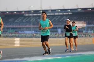 BIB: 0183, 1834
                            <button type="button" onclick="openModal(10479473)" class="btn btn-primary btn-sm float-right btn-popup" data-toggle="modal" data-target=".modal-high-quality">
                        <i class="fas fa-shopping-cart"></i> Add to Cart
                    </button>
                                            <button type="button" onclick="isThisMe(10479473, true)" class="btn btn-success btn-sm float-right btn-popup btn-isme hidden" data-toggle="tooltip" data-placement="bottom" title="นี่คือรูปของคุณใช่ไหม คลิกที่นี่เพื่อเอาเข้าอัลบั้ม">
                        <i class="fas fa-plus"></i> Add to album
                    </button>
                    <button type="button" onclick="isThisMe(10479473, false)" class="btn btn-warning btn-sm float-right btn-popup btn-isnotme hidden">
                        <i class="fas fa-ban"></i> Remove from album
                    </button>