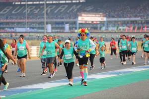 BIB: 0221, 0213, 50744
                            <button type="button" onclick="openModal(10483914)" class="btn btn-primary btn-sm float-right btn-popup" data-toggle="modal" data-target=".modal-high-quality">
                        <i class="fas fa-shopping-cart"></i> Add to Cart
                    </button>
                                            <button type="button" onclick="isThisMe(10483914, true)" class="btn btn-success btn-sm float-right btn-popup btn-isme hidden" data-toggle="tooltip" data-placement="bottom" title="นี่คือรูปของคุณใช่ไหม คลิกที่นี่เพื่อเอาเข้าอัลบั้ม">
                        <i class="fas fa-plus"></i> Add to album
                    </button>
                    <button type="button" onclick="isThisMe(10483914, false)" class="btn btn-warning btn-sm float-right btn-popup btn-isnotme hidden">
                        <i class="fas fa-ban"></i> Remove from album
                    </button>