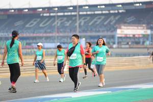 BIB: 3019, 51149
                            <button type="button" onclick="openModal(10485548)" class="btn btn-primary btn-sm float-right btn-popup" data-toggle="modal" data-target=".modal-high-quality">
                        <i class="fas fa-shopping-cart"></i> Add to Cart
                    </button>
                                            <button type="button" onclick="isThisMe(10485548, true)" class="btn btn-success btn-sm float-right btn-popup btn-isme hidden" data-toggle="tooltip" data-placement="bottom" title="นี่คือรูปของคุณใช่ไหม คลิกที่นี่เพื่อเอาเข้าอัลบั้ม">
                        <i class="fas fa-plus"></i> Add to album
                    </button>
                    <button type="button" onclick="isThisMe(10485548, false)" class="btn btn-warning btn-sm float-right btn-popup btn-isnotme hidden">
                        <i class="fas fa-ban"></i> Remove from album
                    </button>