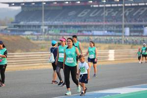 BIB: 5312, 52582, 0312
                            <button type="button" onclick="openModal(10483779)" class="btn btn-primary btn-sm float-right btn-popup" data-toggle="modal" data-target=".modal-high-quality">
                        <i class="fas fa-shopping-cart"></i> Add to Cart
                    </button>
                                            <button type="button" onclick="isThisMe(10483779, true)" class="btn btn-success btn-sm float-right btn-popup btn-isme hidden" data-toggle="tooltip" data-placement="bottom" title="นี่คือรูปของคุณใช่ไหม คลิกที่นี่เพื่อเอาเข้าอัลบั้ม">
                        <i class="fas fa-plus"></i> Add to album
                    </button>
                    <button type="button" onclick="isThisMe(10483779, false)" class="btn btn-warning btn-sm float-right btn-popup btn-isnotme hidden">
                        <i class="fas fa-ban"></i> Remove from album
                    </button>