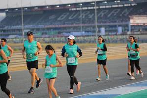 BIB: 3397, 50914, 82617
                            <button type="button" onclick="openModal(10479918)" class="btn btn-primary btn-sm float-right btn-popup" data-toggle="modal" data-target=".modal-high-quality">
                        <i class="fas fa-shopping-cart"></i> Add to Cart
                    </button>
                                            <button type="button" onclick="isThisMe(10479918, true)" class="btn btn-success btn-sm float-right btn-popup btn-isme hidden" data-toggle="tooltip" data-placement="bottom" title="นี่คือรูปของคุณใช่ไหม คลิกที่นี่เพื่อเอาเข้าอัลบั้ม">
                        <i class="fas fa-plus"></i> Add to album
                    </button>
                    <button type="button" onclick="isThisMe(10479918, false)" class="btn btn-warning btn-sm float-right btn-popup btn-isnotme hidden">
                        <i class="fas fa-ban"></i> Remove from album
                    </button>