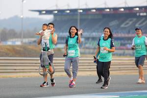 BIB: 50255, 52395
                            <button type="button" onclick="openModal(10486047)" class="btn btn-primary btn-sm float-right btn-popup" data-toggle="modal" data-target=".modal-high-quality">
                        <i class="fas fa-shopping-cart"></i> Add to Cart
                    </button>
                                            <button type="button" onclick="isThisMe(10486047, true)" class="btn btn-success btn-sm float-right btn-popup btn-isme hidden" data-toggle="tooltip" data-placement="bottom" title="นี่คือรูปของคุณใช่ไหม คลิกที่นี่เพื่อเอาเข้าอัลบั้ม">
                        <i class="fas fa-plus"></i> Add to album
                    </button>
                    <button type="button" onclick="isThisMe(10486047, false)" class="btn btn-warning btn-sm float-right btn-popup btn-isnotme hidden">
                        <i class="fas fa-ban"></i> Remove from album
                    </button>