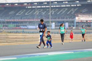 BIB: 
                            <button type="button" onclick="openModal(10485781)" class="btn btn-primary btn-sm float-right btn-popup" data-toggle="modal" data-target=".modal-high-quality">
                        <i class="fas fa-shopping-cart"></i> Add to Cart
                    </button>
                                            <button type="button" onclick="isThisMe(10485781, true)" class="btn btn-success btn-sm float-right btn-popup btn-isme hidden" data-toggle="tooltip" data-placement="bottom" title="นี่คือรูปของคุณใช่ไหม คลิกที่นี่เพื่อเอาเข้าอัลบั้ม">
                        <i class="fas fa-plus"></i> Add to album
                    </button>
                    <button type="button" onclick="isThisMe(10485781, false)" class="btn btn-warning btn-sm float-right btn-popup btn-isnotme hidden">
                        <i class="fas fa-ban"></i> Remove from album
                    </button>