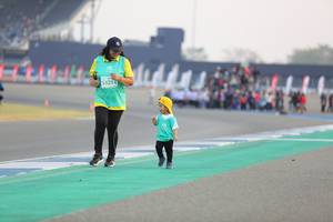 BIB: 53214
                            <button type="button" onclick="openModal(10486471)" class="btn btn-primary btn-sm float-right btn-popup" data-toggle="modal" data-target=".modal-high-quality">
                        <i class="fas fa-shopping-cart"></i> Add to Cart
                    </button>
                                            <button type="button" onclick="isThisMe(10486471, true)" class="btn btn-success btn-sm float-right btn-popup btn-isme hidden" data-toggle="tooltip" data-placement="bottom" title="นี่คือรูปของคุณใช่ไหม คลิกที่นี่เพื่อเอาเข้าอัลบั้ม">
                        <i class="fas fa-plus"></i> Add to album
                    </button>
                    <button type="button" onclick="isThisMe(10486471, false)" class="btn btn-warning btn-sm float-right btn-popup btn-isnotme hidden">
                        <i class="fas fa-ban"></i> Remove from album
                    </button>