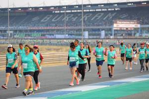 BIB: 51200, 501
                            <button type="button" onclick="openModal(10484106)" class="btn btn-primary btn-sm float-right btn-popup" data-toggle="modal" data-target=".modal-high-quality">
                        <i class="fas fa-shopping-cart"></i> Add to Cart
                    </button>
                                            <button type="button" onclick="isThisMe(10484106, true)" class="btn btn-success btn-sm float-right btn-popup btn-isme hidden" data-toggle="tooltip" data-placement="bottom" title="นี่คือรูปของคุณใช่ไหม คลิกที่นี่เพื่อเอาเข้าอัลบั้ม">
                        <i class="fas fa-plus"></i> Add to album
                    </button>
                    <button type="button" onclick="isThisMe(10484106, false)" class="btn btn-warning btn-sm float-right btn-popup btn-isnotme hidden">
                        <i class="fas fa-ban"></i> Remove from album
                    </button>