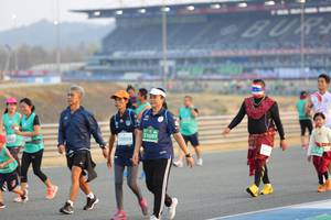 BIB: 51689, 0959
                            <button type="button" onclick="openModal(10484751)" class="btn btn-primary btn-sm float-right btn-popup" data-toggle="modal" data-target=".modal-high-quality">
                        <i class="fas fa-shopping-cart"></i> Add to Cart
                    </button>
                                            <button type="button" onclick="isThisMe(10484751, true)" class="btn btn-success btn-sm float-right btn-popup btn-isme hidden" data-toggle="tooltip" data-placement="bottom" title="นี่คือรูปของคุณใช่ไหม คลิกที่นี่เพื่อเอาเข้าอัลบั้ม">
                        <i class="fas fa-plus"></i> Add to album
                    </button>
                    <button type="button" onclick="isThisMe(10484751, false)" class="btn btn-warning btn-sm float-right btn-popup btn-isnotme hidden">
                        <i class="fas fa-ban"></i> Remove from album
                    </button>