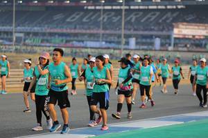 BIB: 1157, 
                            <button type="button" onclick="openModal(10481983)" class="btn btn-primary btn-sm float-right btn-popup" data-toggle="modal" data-target=".modal-high-quality">
                        <i class="fas fa-shopping-cart"></i> Add to Cart
                    </button>
                                            <button type="button" onclick="isThisMe(10481983, true)" class="btn btn-success btn-sm float-right btn-popup btn-isme hidden" data-toggle="tooltip" data-placement="bottom" title="นี่คือรูปของคุณใช่ไหม คลิกที่นี่เพื่อเอาเข้าอัลบั้ม">
                        <i class="fas fa-plus"></i> Add to album
                    </button>
                    <button type="button" onclick="isThisMe(10481983, false)" class="btn btn-warning btn-sm float-right btn-popup btn-isnotme hidden">
                        <i class="fas fa-ban"></i> Remove from album
                    </button>