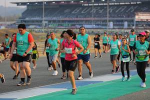 BIB: 52094, 50479, 51769, 1294, 199, 51245, 52249
                            <button type="button" onclick="openModal(10482639)" class="btn btn-primary btn-sm float-right btn-popup" data-toggle="modal" data-target=".modal-high-quality">
                        <i class="fas fa-shopping-cart"></i> Add to Cart
                    </button>
                                            <button type="button" onclick="isThisMe(10482639, true)" class="btn btn-success btn-sm float-right btn-popup btn-isme hidden" data-toggle="tooltip" data-placement="bottom" title="นี่คือรูปของคุณใช่ไหม คลิกที่นี่เพื่อเอาเข้าอัลบั้ม">
                        <i class="fas fa-plus"></i> Add to album
                    </button>
                    <button type="button" onclick="isThisMe(10482639, false)" class="btn btn-warning btn-sm float-right btn-popup btn-isnotme hidden">
                        <i class="fas fa-ban"></i> Remove from album
                    </button>