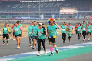 BIB: 0215, 0744, 50221
                            <button type="button" onclick="openModal(10483876)" class="btn btn-primary btn-sm float-right btn-popup" data-toggle="modal" data-target=".modal-high-quality">
                        <i class="fas fa-shopping-cart"></i> Add to Cart
                    </button>
                                            <button type="button" onclick="isThisMe(10483876, true)" class="btn btn-success btn-sm float-right btn-popup btn-isme hidden" data-toggle="tooltip" data-placement="bottom" title="นี่คือรูปของคุณใช่ไหม คลิกที่นี่เพื่อเอาเข้าอัลบั้ม">
                        <i class="fas fa-plus"></i> Add to album
                    </button>
                    <button type="button" onclick="isThisMe(10483876, false)" class="btn btn-warning btn-sm float-right btn-popup btn-isnotme hidden">
                        <i class="fas fa-ban"></i> Remove from album
                    </button>