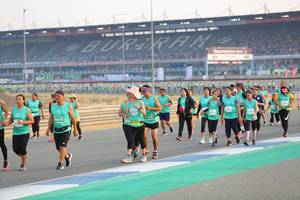 BIB: 50390
                            <button type="button" onclick="openModal(10483296)" class="btn btn-primary btn-sm float-right btn-popup" data-toggle="modal" data-target=".modal-high-quality">
                        <i class="fas fa-shopping-cart"></i> Add to Cart
                    </button>
                                            <button type="button" onclick="isThisMe(10483296, true)" class="btn btn-success btn-sm float-right btn-popup btn-isme hidden" data-toggle="tooltip" data-placement="bottom" title="นี่คือรูปของคุณใช่ไหม คลิกที่นี่เพื่อเอาเข้าอัลบั้ม">
                        <i class="fas fa-plus"></i> Add to album
                    </button>
                    <button type="button" onclick="isThisMe(10483296, false)" class="btn btn-warning btn-sm float-right btn-popup btn-isnotme hidden">
                        <i class="fas fa-ban"></i> Remove from album
                    </button>