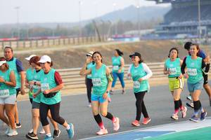 BIB: 50763, 768, 0758, 73050, 576, 83389
                            <button type="button" onclick="openModal(10483349)" class="btn btn-primary btn-sm float-right btn-popup" data-toggle="modal" data-target=".modal-high-quality">
                        <i class="fas fa-shopping-cart"></i> Add to Cart
                    </button>
                                            <button type="button" onclick="isThisMe(10483349, true)" class="btn btn-success btn-sm float-right btn-popup btn-isme hidden" data-toggle="tooltip" data-placement="bottom" title="นี่คือรูปของคุณใช่ไหม คลิกที่นี่เพื่อเอาเข้าอัลบั้ม">
                        <i class="fas fa-plus"></i> Add to album
                    </button>
                    <button type="button" onclick="isThisMe(10483349, false)" class="btn btn-warning btn-sm float-right btn-popup btn-isnotme hidden">
                        <i class="fas fa-ban"></i> Remove from album
                    </button>