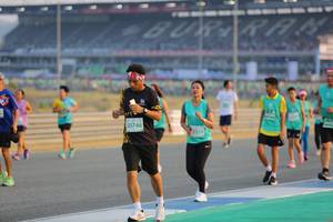 BIB: 50746, 2319
                            <button type="button" onclick="openModal(10481499)" class="btn btn-primary btn-sm float-right btn-popup" data-toggle="modal" data-target=".modal-high-quality">
                        <i class="fas fa-shopping-cart"></i> Add to Cart
                    </button>
                                            <button type="button" onclick="isThisMe(10481499, true)" class="btn btn-success btn-sm float-right btn-popup btn-isme hidden" data-toggle="tooltip" data-placement="bottom" title="นี่คือรูปของคุณใช่ไหม คลิกที่นี่เพื่อเอาเข้าอัลบั้ม">
                        <i class="fas fa-plus"></i> Add to album
                    </button>
                    <button type="button" onclick="isThisMe(10481499, false)" class="btn btn-warning btn-sm float-right btn-popup btn-isnotme hidden">
                        <i class="fas fa-ban"></i> Remove from album
                    </button>