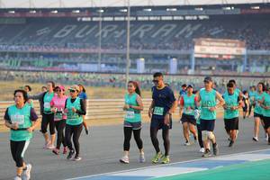 BIB: 51742, 52017, 2613, 5011651590, 51027
                            <button type="button" onclick="openModal(10481915)" class="btn btn-primary btn-sm float-right btn-popup" data-toggle="modal" data-target=".modal-high-quality">
                        <i class="fas fa-shopping-cart"></i> Add to Cart
                    </button>
                                            <button type="button" onclick="isThisMe(10481915, true)" class="btn btn-success btn-sm float-right btn-popup btn-isme hidden" data-toggle="tooltip" data-placement="bottom" title="นี่คือรูปของคุณใช่ไหม คลิกที่นี่เพื่อเอาเข้าอัลบั้ม">
                        <i class="fas fa-plus"></i> Add to album
                    </button>
                    <button type="button" onclick="isThisMe(10481915, false)" class="btn btn-warning btn-sm float-right btn-popup btn-isnotme hidden">
                        <i class="fas fa-ban"></i> Remove from album
                    </button>