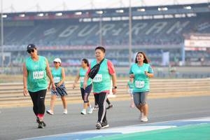 BIB: 51316, 3019, 51149
                            <button type="button" onclick="openModal(10485551)" class="btn btn-primary btn-sm float-right btn-popup" data-toggle="modal" data-target=".modal-high-quality">
                        <i class="fas fa-shopping-cart"></i> Add to Cart
                    </button>
                                            <button type="button" onclick="isThisMe(10485551, true)" class="btn btn-success btn-sm float-right btn-popup btn-isme hidden" data-toggle="tooltip" data-placement="bottom" title="นี่คือรูปของคุณใช่ไหม คลิกที่นี่เพื่อเอาเข้าอัลบั้ม">
                        <i class="fas fa-plus"></i> Add to album
                    </button>
                    <button type="button" onclick="isThisMe(10485551, false)" class="btn btn-warning btn-sm float-right btn-popup btn-isnotme hidden">
                        <i class="fas fa-ban"></i> Remove from album
                    </button>