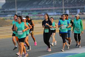 BIB: 52368, 50372, 70974, 2791
                            <button type="button" onclick="openModal(10479853)" class="btn btn-primary btn-sm float-right btn-popup" data-toggle="modal" data-target=".modal-high-quality">
                        <i class="fas fa-shopping-cart"></i> Add to Cart
                    </button>
                                            <button type="button" onclick="isThisMe(10479853, true)" class="btn btn-success btn-sm float-right btn-popup btn-isme hidden" data-toggle="tooltip" data-placement="bottom" title="นี่คือรูปของคุณใช่ไหม คลิกที่นี่เพื่อเอาเข้าอัลบั้ม">
                        <i class="fas fa-plus"></i> Add to album
                    </button>
                    <button type="button" onclick="isThisMe(10479853, false)" class="btn btn-warning btn-sm float-right btn-popup btn-isnotme hidden">
                        <i class="fas fa-ban"></i> Remove from album
                    </button>