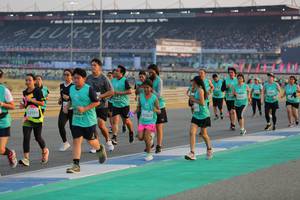 BIB: 152593, 52262
                            <button type="button" onclick="openModal(10480799)" class="btn btn-primary btn-sm float-right btn-popup" data-toggle="modal" data-target=".modal-high-quality">
                        <i class="fas fa-shopping-cart"></i> Add to Cart
                    </button>
                                            <button type="button" onclick="isThisMe(10480799, true)" class="btn btn-success btn-sm float-right btn-popup btn-isme hidden" data-toggle="tooltip" data-placement="bottom" title="นี่คือรูปของคุณใช่ไหม คลิกที่นี่เพื่อเอาเข้าอัลบั้ม">
                        <i class="fas fa-plus"></i> Add to album
                    </button>
                    <button type="button" onclick="isThisMe(10480799, false)" class="btn btn-warning btn-sm float-right btn-popup btn-isnotme hidden">
                        <i class="fas fa-ban"></i> Remove from album
                    </button>